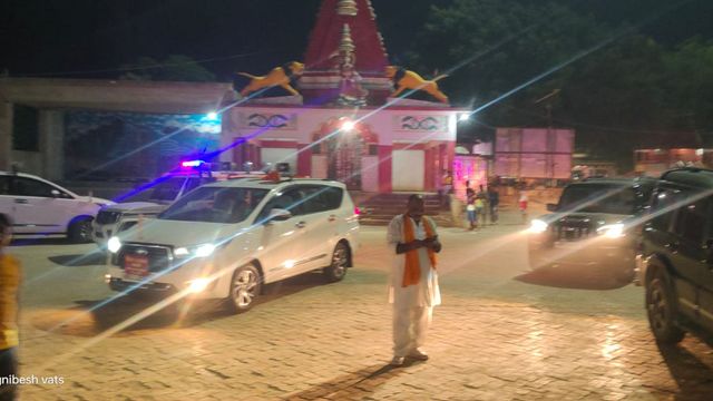हसनपुर-बरौनी रेल लाइन पर चिराग पासवान से हुई बात; आधा दर्जन वाहनों के काफिले के साथ पहुंचे मंत्री ने बताया
