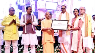 नियुक्ति पत्र लेने लोकभवन पहुंचे चयनित 932 अभ्यर्थी।