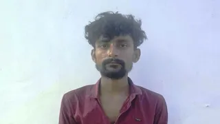 प्रयागराज एसटीएफ की गिरफ्त में 50 हजार के इनामी अभियुक्त शीबू अंसारी। सौ. एसटीएफ