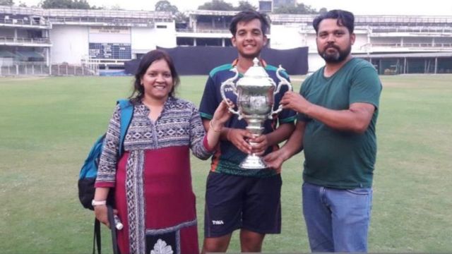 भारतीय क्रिकेट टीम में भदोही के हर्ष दुबे शामिल, अफगानिस्तान में खेलेंगे वन डे मैच