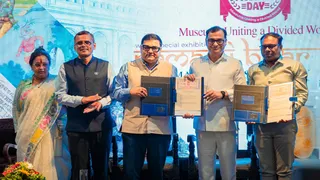 अंतरराष्ट्रीय संग्रहालय दिवस के अवसर पर कार्यक्रम के दौरान एमओयू पर किए गए हस्ताक्षर