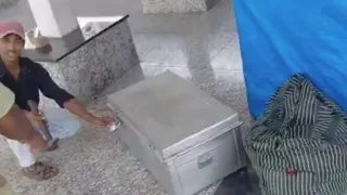 ट्रेन में लावारिस बॉक्स में मिला था युवती का कटा शव