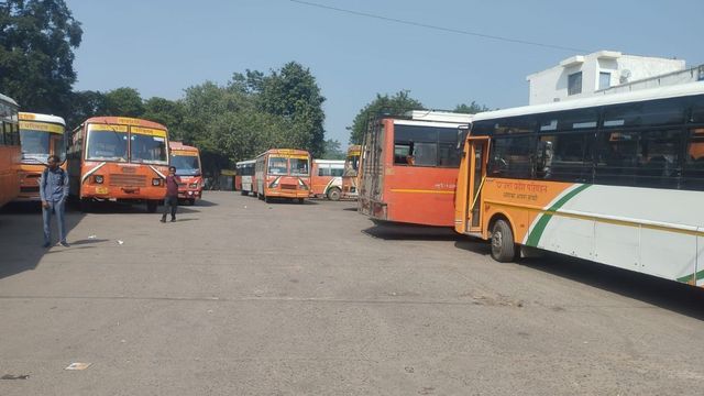 Ganga Expressway पर जल्द दौड़ेंगी प्रतापगढ़ डिपो की रोडवेज बसें, दिल्ली जाने वाले यात्रियों को मिलेगी सहूलियत
