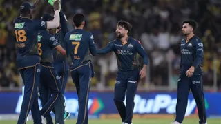 CSK प्लेऑफ से बाहर, गुजरात टाइटंस ने दी बड़ी हार