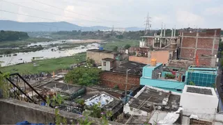 Condition Of Jharkhand Rivers: अपने अस्तित्व के लिए संघर्ष कर रही स्वर्णरेखा और खरकई नदी।
