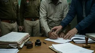अवैध वेतन निकासी का मास्टरमाइंड कौशल पांडेय जेल, एसआईटी करेगी फिर पूछताछ। (विजुअल: एआई जेनरेटेड)