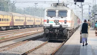मेमू ट्रेन का बाघी बरडीहा स्टेशन पर ठहराव। सांकेतिक तस्वीर