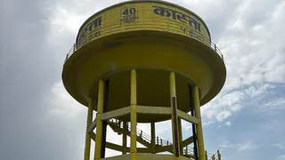 प्रयागराज में नवाबगंज के ताजपुर उर्फ भीखनपुर स्थित पानी ठंकी। जागरण