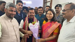 राष्ट्रीय अध्यक्ष से मिलीं मेयर। फोटो जागरण