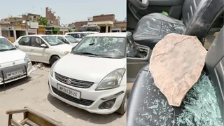 क्षतिग्रस्त गाड़ियां