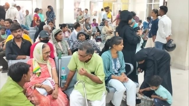 नौतपा के पहले दिन दिखा तपन का असर, प्रतापगढ़ अस्पताल में ऑक्सीजन प्लांट बंद, सिलेंडरों से हो रही आपूर्ति

