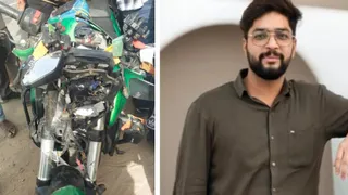 दुर्घटना में क्षतिग्रस्त बाइक और यूट्यूब उद्धव का फाइल फोटो।