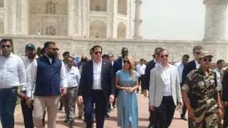 अमेरिकी विदेश मंत्री मार्को रूबियो ने सोमवार को ताजमहल देखा।