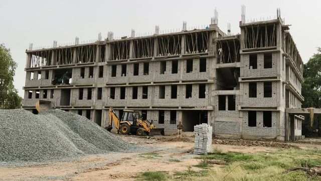 कैमूर में अब आशियाने के लिए नहीं भटकेगें पुलिस कर्मी, 9 करोड़ की लागत से बन रहा बैरक
