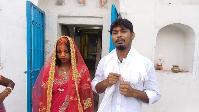 इंस्टाग्राम का प्यार, मंदिर में शादी और 2 घंटे बाद ही 10 लाख की डिमांड; कोडरमा में दहेज न मिलने पर पति फरार
