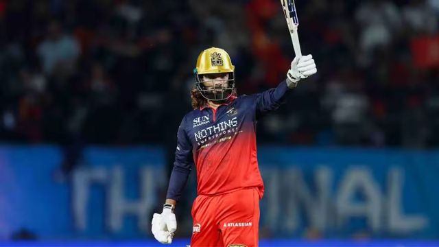 RCB vs GT: प्लेऑफ के असली धुरंधर हैं रजत पाटीदार, गुजरात के खिलाफ तूफानी पारी खेल फिर दिखाया दम 
