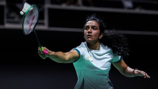 Singapore Open: पीवी सिंधू ने छठे नंबर की खिलाड़ी को आसानी से हराया, सात्विक-चिराग की जोड़ी भी आगे बढ़ी