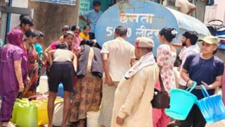 सोनभद्र के बीजपुर में गहराया जल संकट, ग्रामीण बूंद-बूंद पानी को तरसे।