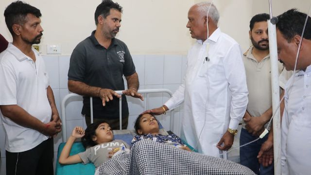 पंजाब के संगरूर में शादी का खाना खाने के बाद 250 लोग बीमार, अस्पताल में लगी मरीजों की भीड़