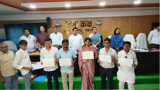 सशक्त स्थायी समिति के निर्वाचित सदस्य। जागरण