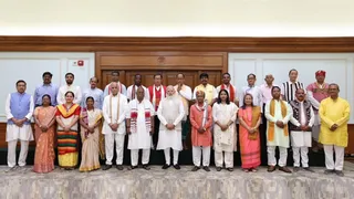 डी-लिस्टिंग और मतांतरण पर पीएम मोदी से मिले आदिवासी नेता (फोटो- एक्स)