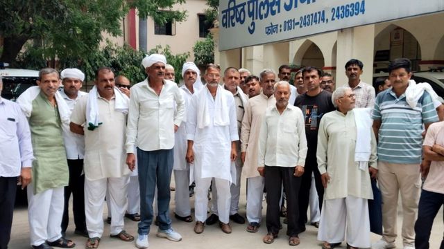 गायक विकसित कुमार की बरामदगी को मुजफ्फर नगर SSP कार्यालय पहुंचे गांव वाले, पत्नी पर शक