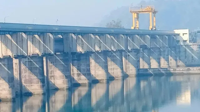 22 दिनों में 12% तक घट गया जलस्तर, सिर्फ 25% पानी बचा; भीषण गर्मी से जलाशयों में गहराया संकट