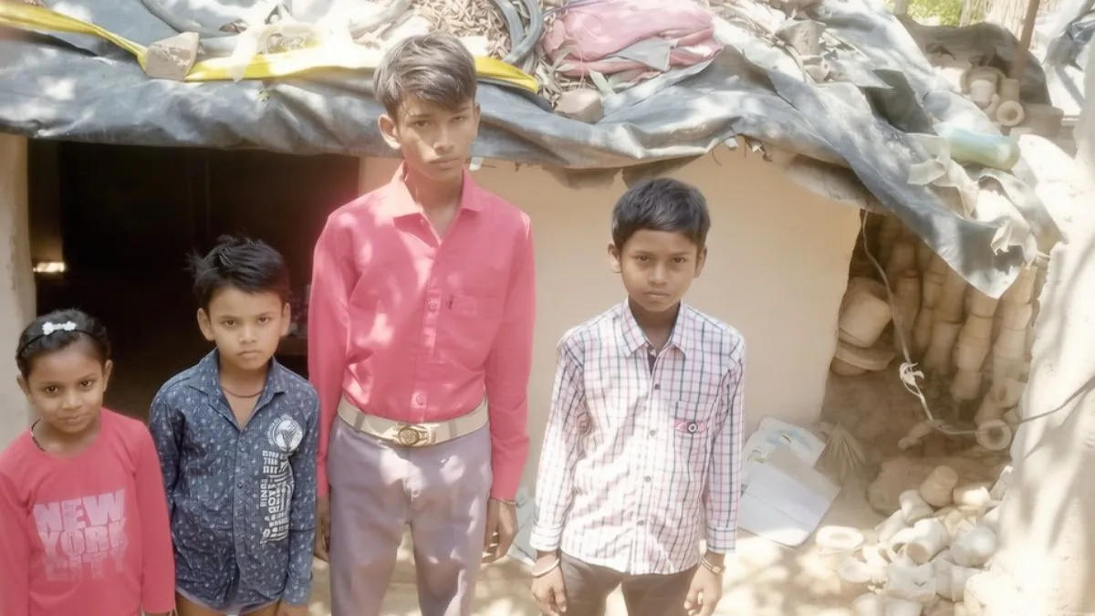 बांदा के दो किशोरों को अपहरणकर्ताओं से बचते हुए रेल की आवाज़ ने जीवनदान दी