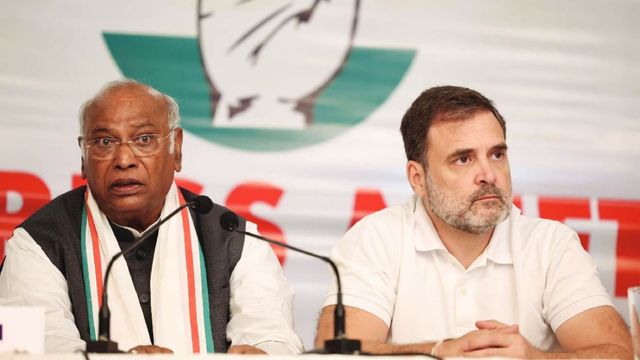 CBSE डेटा लीक विवाद पर कांग्रेस का हमला, बोली- 20 लाख छात्रों की गोपनीयता खतरे में