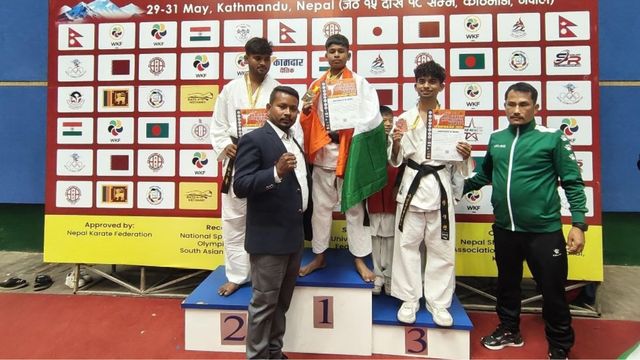 नेपाल में चमका बिहार का सितारा, कराटे चैंपियनशिप में सोनपुर के रितेश ने जीता स्वर्ण पदक
