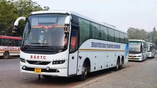 बिहार राज्य पथ परिवहन निगम की बस। फाइल फोटो