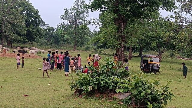 झारखंड में 'डायन' के संदेह में खूनी खेल; हड़िया पिलाने के बहाने बुलाकर महिला का रेता गला

