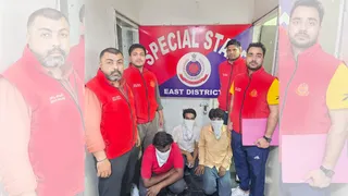 ड्रग्स तस्करी करने वाले तीन आरोपी गिरफ्तार। फोटो: दिल्ली पुलिस