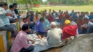 मनरेगा कर्मचारियों की बैठक। फाइल फोटो