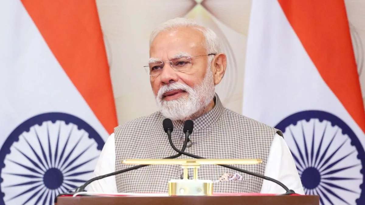 पीएम स्वनिधि योजना: सड़क विक्रेताओं के जीवन में महत्वपूर्ण बदलाव, मोदी जी ने व्यक्त की सराहना
