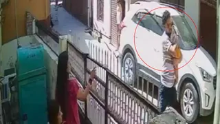 युवक ने बच्चे को जमीन पर पटक-पटककर मार डाला।