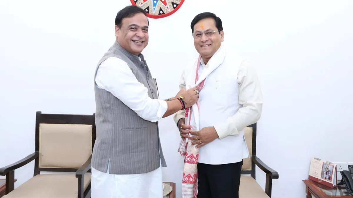 दिल्ली में सीएम हिमंत बिस्वा सरमा ने केंद्रीय मंत्री सर्बानंद सोनोवाल से की मुलाकात, 'विकसित असम' के रोडमैप पर हुई अहम चर्चा