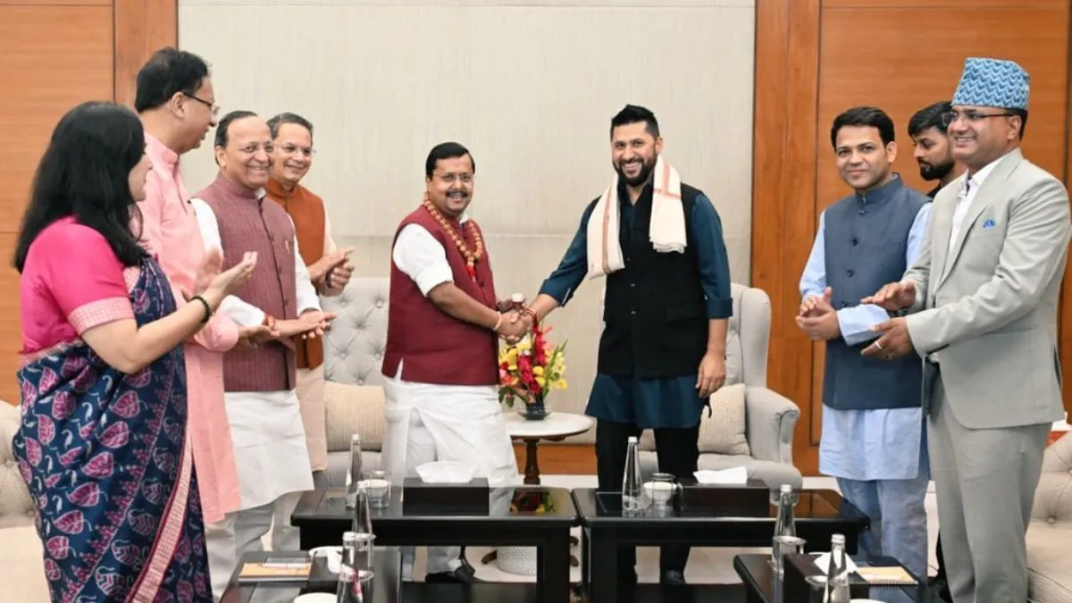 नेपाल के प्रतिनिधियों ने भाजपा अध्यक्ष से मुलाकात की, राजनीति और लोकतंत्र में युवा पीढ़ी की भूमिका पर चर्चा हुई