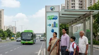 नए गुरुग्राम के निवासियों ने बढ़ती पेट्रोल-डीजल की कीमतों और सार्वजनिक परिवहन की कमी के कारण गुरुगमन बसों को चलाने की मांग की है। इमेज एआई
