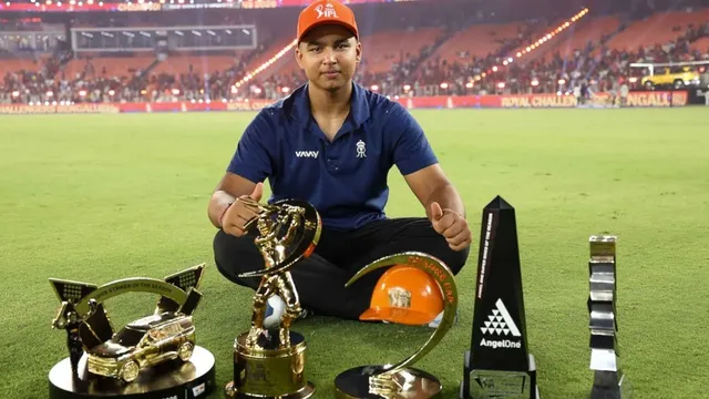 टीम इंडिया के लिए डेब्यू करने वाले हैं Vaibhav Suryavanshi? BCCI ने दे दिया बड़ा हिंट