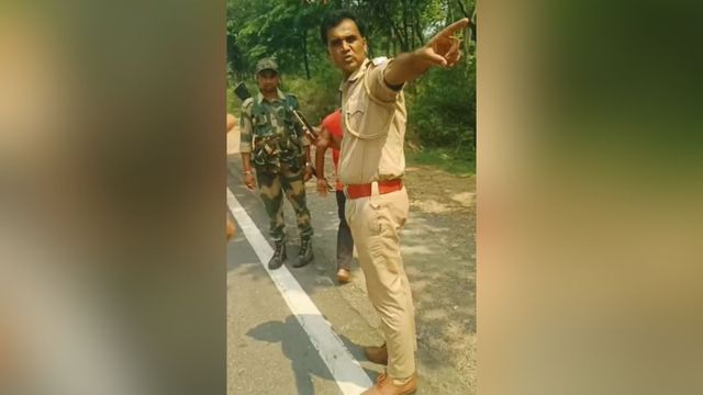 रामगढ़ में गोला पुलिस की दादागिरी, ₹500 न देने पर मत्स्य मित्र के बेटे को पीटा; लाखों के मछली बीज मरे

