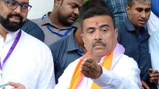 मुख्यमंत्री की प्रशासनिक बैठक में शामिल हुए 24 TMC विधायक। (आईएएनएस)