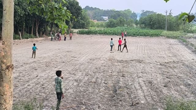खेत-खलिहानों से उभर रहे नए सपने, वैभव सूर्यवंशी की राह पर चल पड़े गांव के बच्चे
