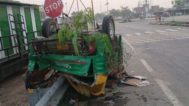 मधुबनी के फुलपरास में ट्रक ने ऑटो को मारी टक्कर, 1 दर्जन यात्री घायल; 7 रेफर
