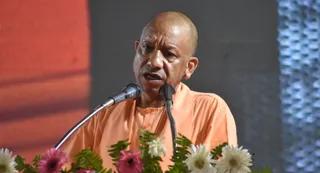 लोकार्पण कार्यक्रम में संबोधित करते मुख्यमंत्री योगी आदित्यनाथ। जागरण
