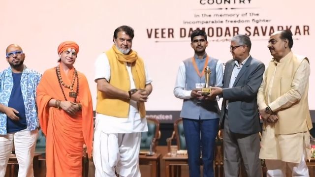 भागलपुर के सजीवन को वीर सावरकर राष्ट्रीय पुरस्कार 2026, सामाजिक कार्यों और जनसेवा के लिए भारत मंडपम में सम्मान
