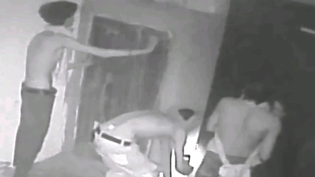 चोर की पहचान बताओ और 5000 इनाम पाओ: औरंगाबाद पुलिस की नई पहल, खुदवां बैंक कांड में CCTV बना अहम सुराग