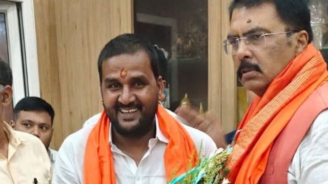 खुद नहीं लड़े चुनाव, पर मां को हर बार दिलाई जीत; पूर्णिया के छोटे गांव से निकले अनिल ठाकुर बनेंगे MLC
