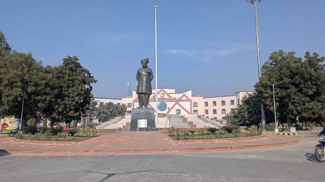 कॉलेजों का गजब कारनामा: नया कोर्स शुरू कर परीक्षा करवाना भूल गए, छात्रों का रिजल्ट रुकने पर लगी भनक

