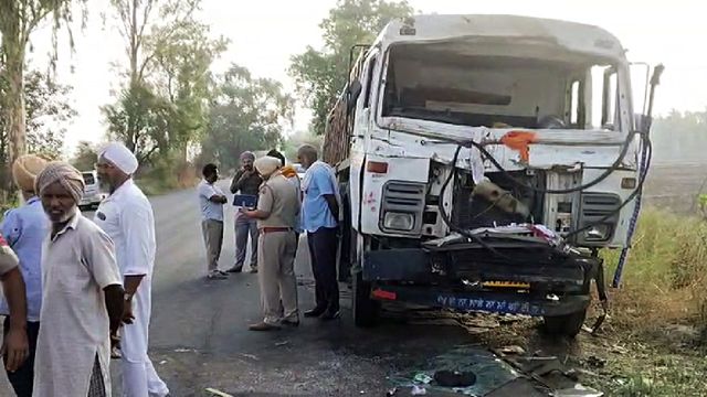 Punjab Accident: मौत का ग्रास बन रहा फिरोजपुर-फाजिल्का रोड, पहले भी हो चुके कई हादसे

